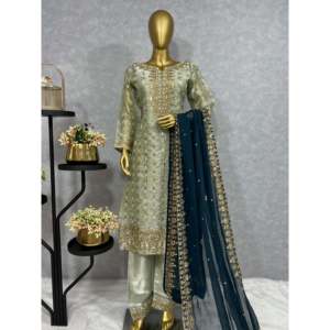 ชุดแต่งกายงานปาร์ตี้ของผู้หญิงมีสไตล์ปักด้านบนด้านล่างและ dupatta - Product Image 4