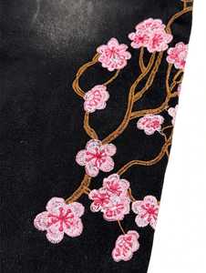 Pantalones de forro polar negros de cintura baja y pierna ancha para mujer con aberturas y bordado rosa, ajuste holgado, largo hasta el tobillo, informales, para invierno - Product Image 5