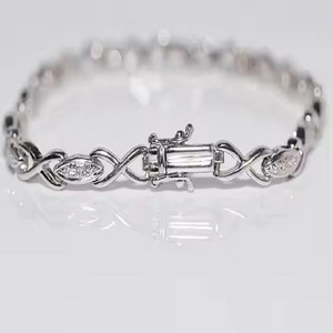 Bracelet chaîne en moissanite en argent sterling 925 plaqué or, coupe marquise, design classique à maillons, bijoux de mariage pour femmes - Product Image 2