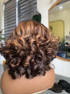 Cabello humano crudo Magic Bouncy Texture Lace Frontal Peluca Remy Cabello humano Precio al por mayor para mujeres 8-32" - Product Image 4