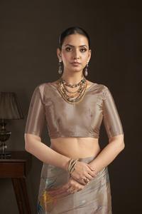 เสื้อผ้าไหมเครปแบบดั้งเดิมพร้อมติดกระดุม ลายพิมพ์ดิจิทัลลายดอกไม้ พร้อมสวมใส่ ดีไซน์อินเดียสวยงาม เหมาะสำหรับงานปาร์ตี้ - Product Image 4