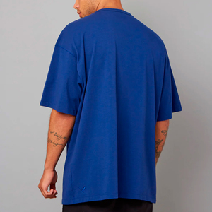 Camiseta de gran tamaño vintage de algodón orgánico con logotipo frontal personalizado, ropa de calle lavada con piedra y serigrafía de talla grande - Product Image 4