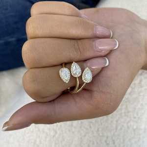 Anillo de oro macizo de 14 quilates con diamantes cultivados en laboratorio, corte pera y redondo, diseño de tres bandas con forma de hoja, para unisex, regalo para pareja. - Product Image 3