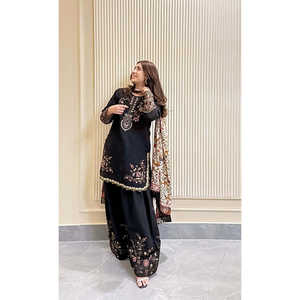 Hermoso Conjunto de Fiesta con Top y Pantalones Palazzo con Dupatta, Talla XL, para un Look Impresionante - Product Image 1