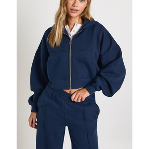 Sweat à capuche court en coton OEM pour femme, en molleton bouclette, avec logo imprimé en relief, nouvelle mode, épaules tombantes, uniforme scolaire, vêtements de sport - Product Image 4