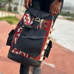 กระเป๋าเป้สะพายหลังหนังแจ็คการ์ดทำมือกระเป๋าหนังแท้ใช้ได้หลากหลายทุกเพศกระเป๋าดีไซน์วินเทจใหม่สินค้าจำนวนมาก - Product Image 3