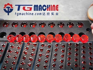 TG Machine Automatic Colorful Gummy Candy Square Gummy Bear Máquina formadora Nueva condición Componentes PLC Serie 40/80/150/300 - Product Image 6