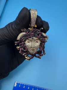 จี้ห้อยคอรูปหน้าคนแบบกำหนดเองประดับโมอิสซาไนต์หลากสี ดีไซน์วินเทจหรูหรา เงินแท้ 925 เครื่องประดับจี้และชาร์มสุดหรู - Product Image 3