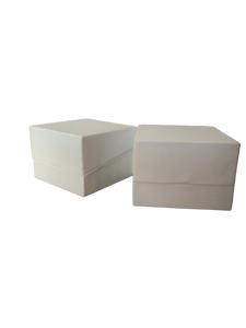 Boîte rigide en papier kraft blanc élégante à prix d'usine pour bijoux, avec fermeture magnétique, pour bagues, colliers, bracelets, gaufrage et revêtement UV - Product Image 3