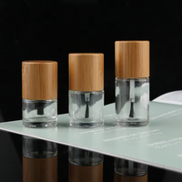 Bouteilles de vernis à ongles de marque privée de haute qualité 5ml 8ml 10ml récipient en verre avec bouchon en bambou et couvercle Gel stockage de vernis à ongles