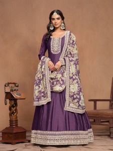 Traje Anarkali Moderno de Seda Bordada Semisellada para Fiesta, Diwali, Boda y Baile de Graduación - Product Image 6