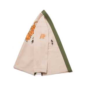 Kimono de BJJ Albino Preto de 500g, Diseño Personalizado con Serigrafía, Elástico, 100% Algodón, Unisex, Corte Regular, Transpirable, Deportivo - Product Image 3
