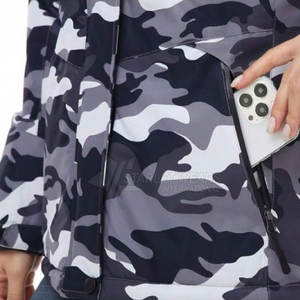 Chaqueta Softshell Personalizada Ligera, Chaqueta de Invierno Transpirable para Hombre - Product Image 6