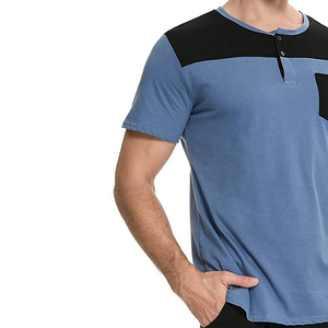 Ensemble 2 pièces décontracté pour homme - T-shirt bleu à blocs de couleur avec poche et short à braguette boutonnée - Tenue d'été décontractée 202 - Product Image 1