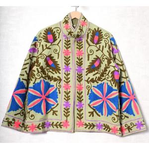 Abrigo Boho Colorido con Bordado Suzani, Chaqueta Artesanal, Moda Étnica Vintage - Product Image 1