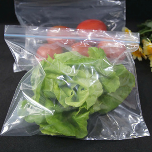 Bolsas con cierre de cremallera, aptas para uso en refrigeradores, impresas y fabricadas en Vietnam, hechas de plástico LDPE, con un grosor de 45-70 mm. - Product Image 4