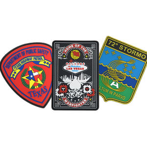 PVCパッチ衣類縫い付けスタイルゴムPVCパッチWithinkマジックスティックアームバンド工場卸売カスタム - Product Image 3