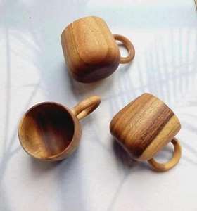 Vaso de Madera Ecológico Moderno de Calidad Genuina para Bebidas Calientes con Asa Cómoda para Servir, Diseño Creativo, Exportado por Craft Emporium - Product Image 1