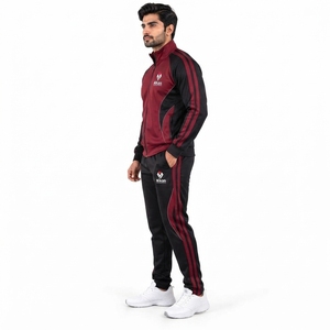 Ensemble de survêtement d'entraînement pour hommes, tenue de sport premium, confortable, respirante, adaptée à la forme physique, tissu extensible doux et léger - Product Image 6