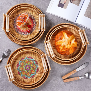 Nueva Bandeja de Ratán para Frutas Hecha a Mano con Materiales Naturales y Personalizable - Product Image 3