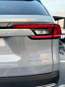 NOUVEAU TOYOTA GRAND HIGHLANDER PLATINUM 2026 0 KM 299 CV 7 PLACES 4 CYLINDRES TRANSMISSION AUTOMATIQUE - Product Image 4