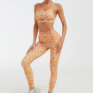 Hot Sale Custom Logo Seamless Workout Fitness <b>Leggings</b> Gym Bra Set Breathable Solid <b>Pattern</b> Plus Size Yoga Wear for Women - Product Image 1