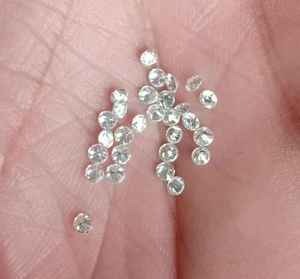 เพชร VS1 ทรงกลมเจียระไนแบบบริลเลียนท์ เพชรเลี้ยงในห้องปฏิบัติการ น้ำหนัก 0.01 ถึง 1.00 กะรัต เพชรเม็ดเดี่ยวสำหรับทำแหวน เครื่องประดับ ของขวัญ - Product Image 1