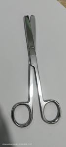 Tijeras Quirúrgicas de Primera Calidad MEDIHEAL SURGICAL CORPORATION, Tijeras Quirúrgicas de Clase I con Borde Recto, 5 Pulgadas, Acero Inoxidable Alemán - Product Image 4