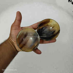 Cuencos pequeños de cuerno de buey de lujo, hechos a mano, pulidos, estilo lindo, personalizados, suministro al por mayor para fiestas a precio económico. - Product Image 4
