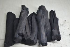 Charbon de bois noir de mangrove de haute qualité du fournisseur vietnamien pour barbecue et grillades – Combustion propre, couleur noire naturelle - Product Image 5