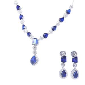 Ensemble de bijoux pour femmes, collier et boucles d'oreilles pendantes en zircone cubique plaqué platine - Product Image 2