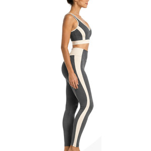 Conjunto deportivo acanalado sin costuras para mujer, ropa deportiva acanalada para correr, entrenamiento atlético, sesiones de fitness y sujetador deportivo, en tendencia ahora. - Product Image 5