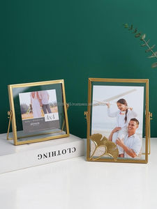 Cadre photo en métal de luxe pour la décoration de penthouse, avec une finition de surface élégante, solutions d'affichage photo exclusives - Product Image 4