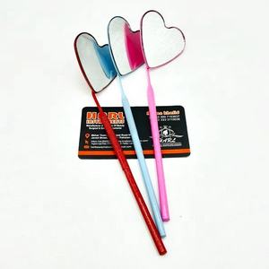 แหนบถอนขนตาทำจากสเตนเลสเกรดรูปหัวใจสำหรับการต่อและการสร้างคิ้ว - Product Image 1