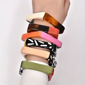 Premium <b>Resin</b> Bracelet For Women Chic Jewelry Collection Contemporary <b>Resin</b> Bangles For Women Elegant Fashion - Product Image 1