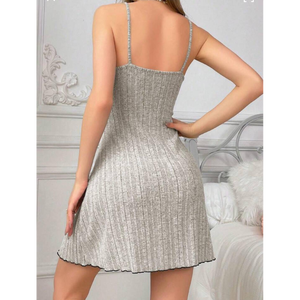 Vestido ajustado de punto acanalado para mujer con detalle de lazo - Product Image 3