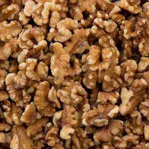 Premium <b>Raw</b> Unroasted Walnut Kernels Top Grade - Product Image 2