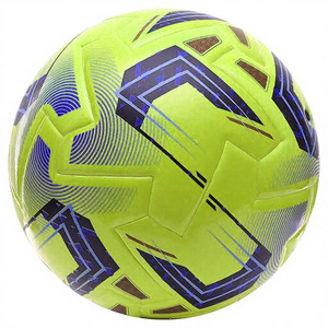 Ballon de football bleu avec impression sérigraphique à motifs géométriques, style populaire - Product Image 6