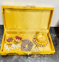 Hermoso Juego de Portavelas Religioso de Plata Germer de Jaipurios con Diseño de Lakshmi Paduka, para Diwali, Bodas, Pooja, Regalo