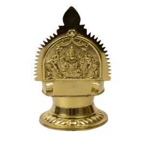 Lakshmi Arch Deepam en laiton, grande lampe à huile traditionnelle artisanale pour la décoration de la Pooja - Product Image 4