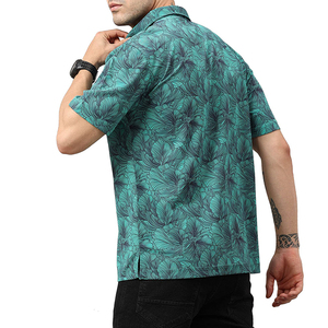 Polo pour homme à imprimé floral tropical vert, manches courtes, col chemise, style hawaïen, motif feuilles vibrantes, été - Product Image 2