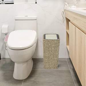 Bote de basura de ratán pequeño bohemio de 2,6 galones, tapa superior de prensa, cesto de basura de mimbre delgado para baño, cocina, basura tejida de algas marinas - Product Image 2