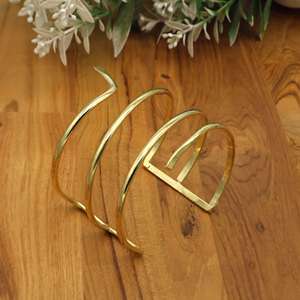 Bracelet de bras supérieur triple bande plaqué or |   Bracelet ouvert en spirale de style bohème |   Bijoux de bras tendance pour femmes - Product Image 3