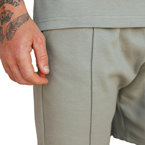 Shorts Bermuda Décontractés pour Hommes en Tricot Léger, Idéaux pour l'Été, la Course, la Gym, l'Entraînement Quotidien, avec Poches Latérales, Coupe Confortable et Active - Product Image 4