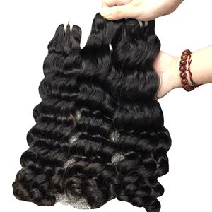 Venta al por mayor de Color Natural de doble dibujado Virgen Remy Extensiones de cabello Funmi Deep Curly Hair Bundles con cierre de encaje Peluca - Product Image 4