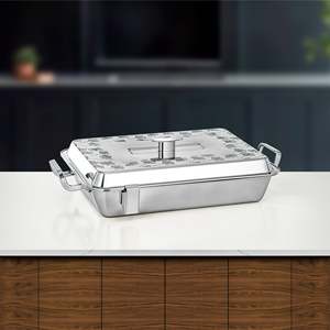 Moderna Cacerola Rectangular de Acero Inoxidable Aislada, Recipiente para Calentar y Servir Alimentos con Asas Doradas para la Colección Ramadán - Product Image 1