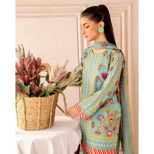 Ensemble coordonné blanc pour femme PD-Aarohi Designer, pour les occasions de fête, inspiration imprimé numérique, taille M, 450g - Product Image 3