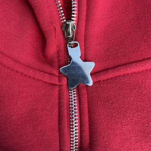 เสื้อฮู้ดดี้พิมพ์ลายพัฟฟ์สีแดงและสีขาวสำหรับผู้ชายแบบสั่งทำพิเศษ - Product Image 2