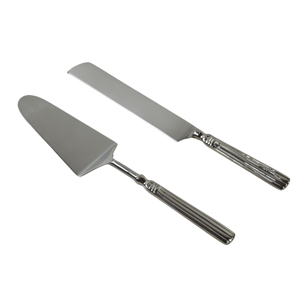 Ensemble de Spatule et Couteau à Gâteau Classiques Faits Main en Métal Argenté de Qualité Supérieure pour Usage en Restaurant - Product Image 1