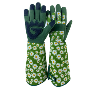 Guantes de Jardinería Elásticos con Rayas Verdes y Refuerzo en la Palma, Material de Poliéster/Algodón/Metálico para Uso Doméstico en Verano - Product Image 1
